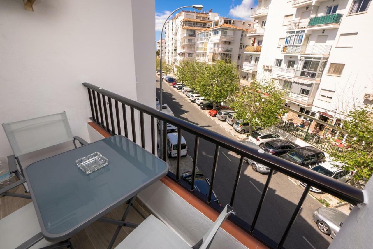 Palmeras 80 Menyber Nerja Extérieur photo