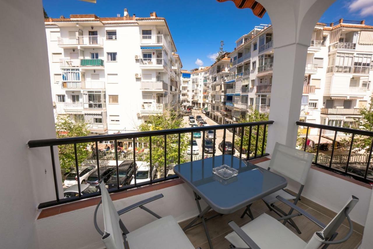Palmeras 80 Menyber Nerja Extérieur photo